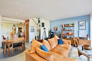 Photo 9- click for photo gallery